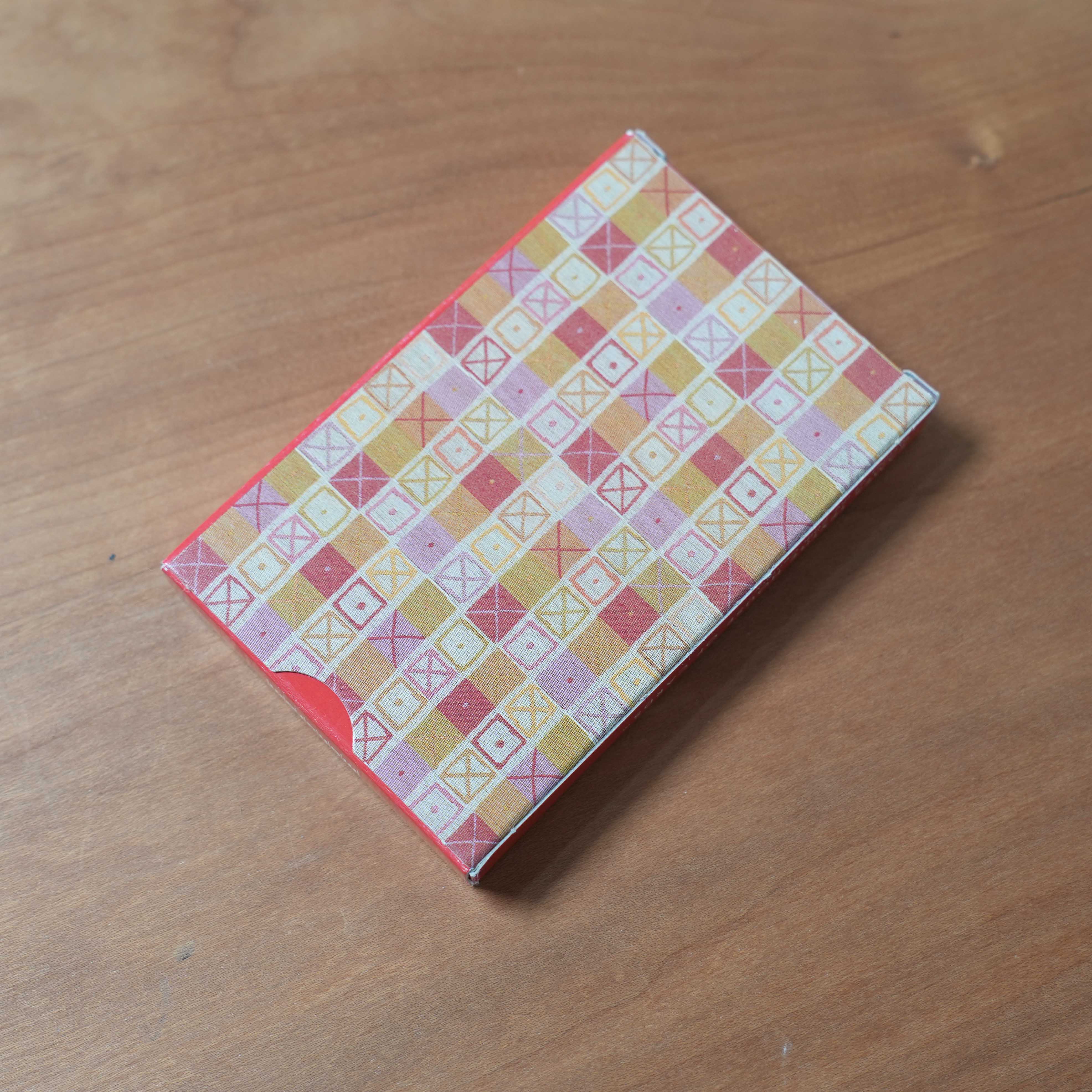 【EAMES OFFICE＆maharam】Textile House of Cards テキスタイルハウスオブカード