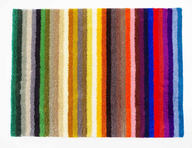 マルチストライプラグマット