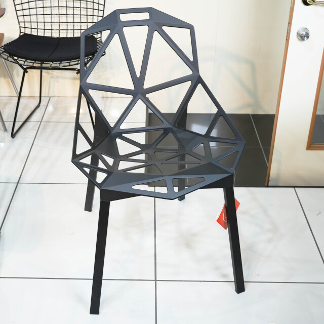 【MAGIS】チェアワン Chair_One ブラック　展示品