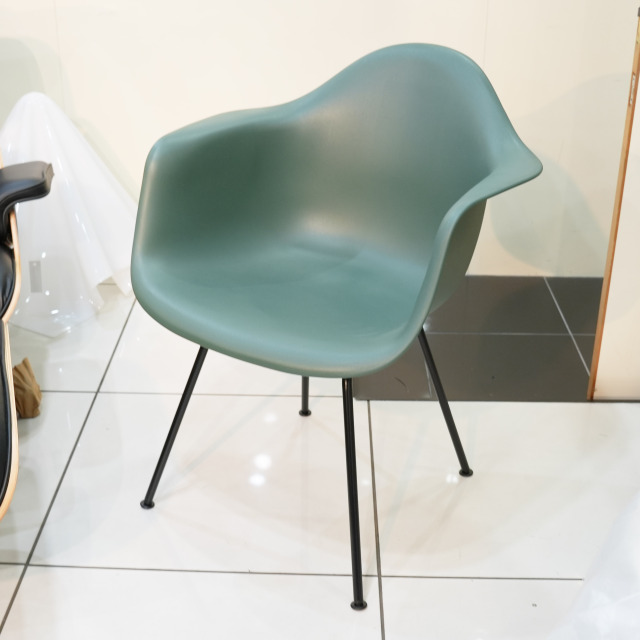 Eames アームシェル　1stモデル Xベース シーフォームグリーン 1950's ZENITH社製 1st Model イームズ Xベース アームシェル