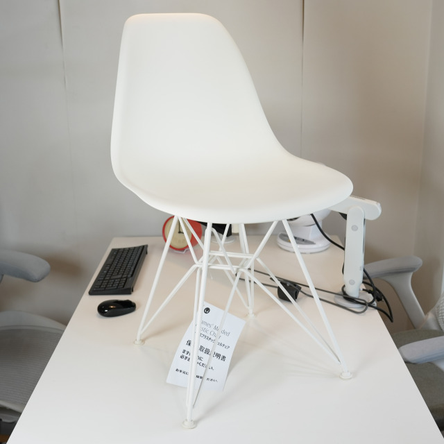 イームズプラスチックサイドチェア ワイヤーベース ホワイト/ホワイト DSR 新品 (ポリプロピレン)