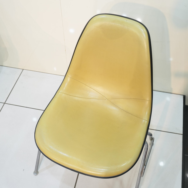 ハーマンミラー】ヴィンテージ イームズサイドシェルDSS モダン