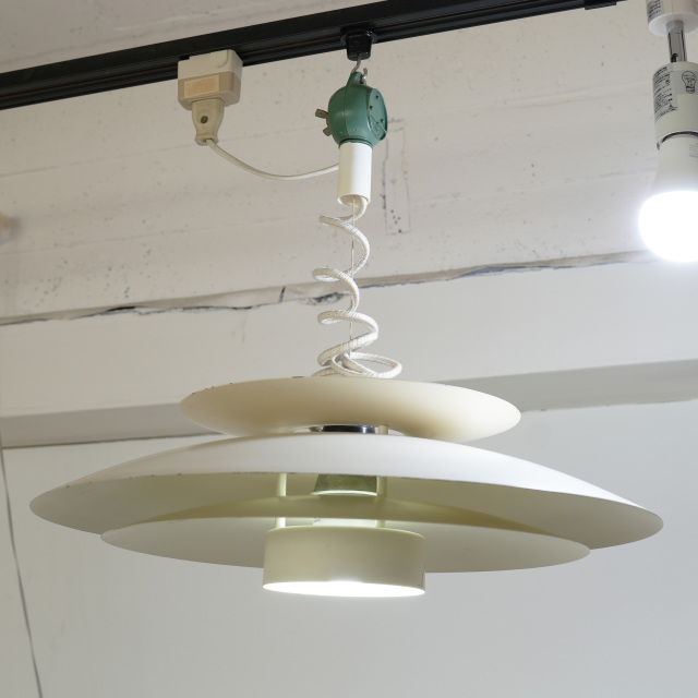 【HORN/ホーン】ヴィンテージ ペンダントランプ