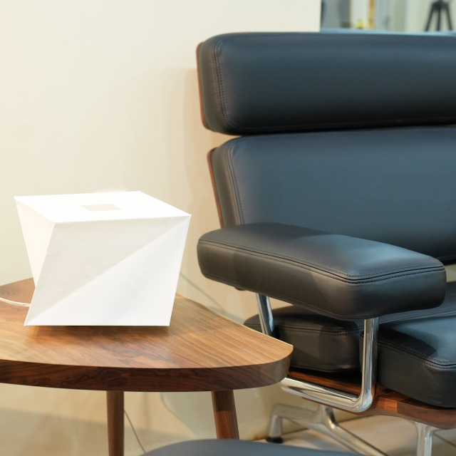 希少☆Artemide(アルテミデ)／Bacco(バッコ)／バーテーブル Tolomeo Basculante Table （Parchment Paper） ｜ Artemide