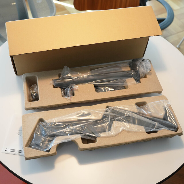 Herman Miller正規品】LIMA リマ モニターアーム シングルモニター