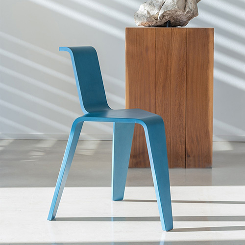 MAGIS/マジス】エーケーエー AKA コンスタンチン・グルチッチ