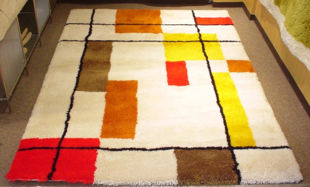 モンドリアンラグ