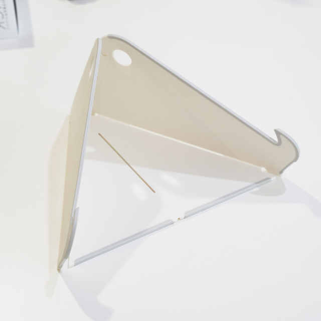 【Herman Miller正規販売】オリプララップトップスタンド Oripura Laptop Stand 撮影品