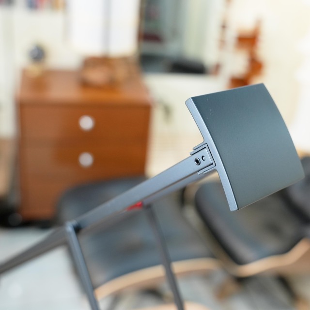 Artemide/アルテミデ】ティチオ Tizio デスクライト