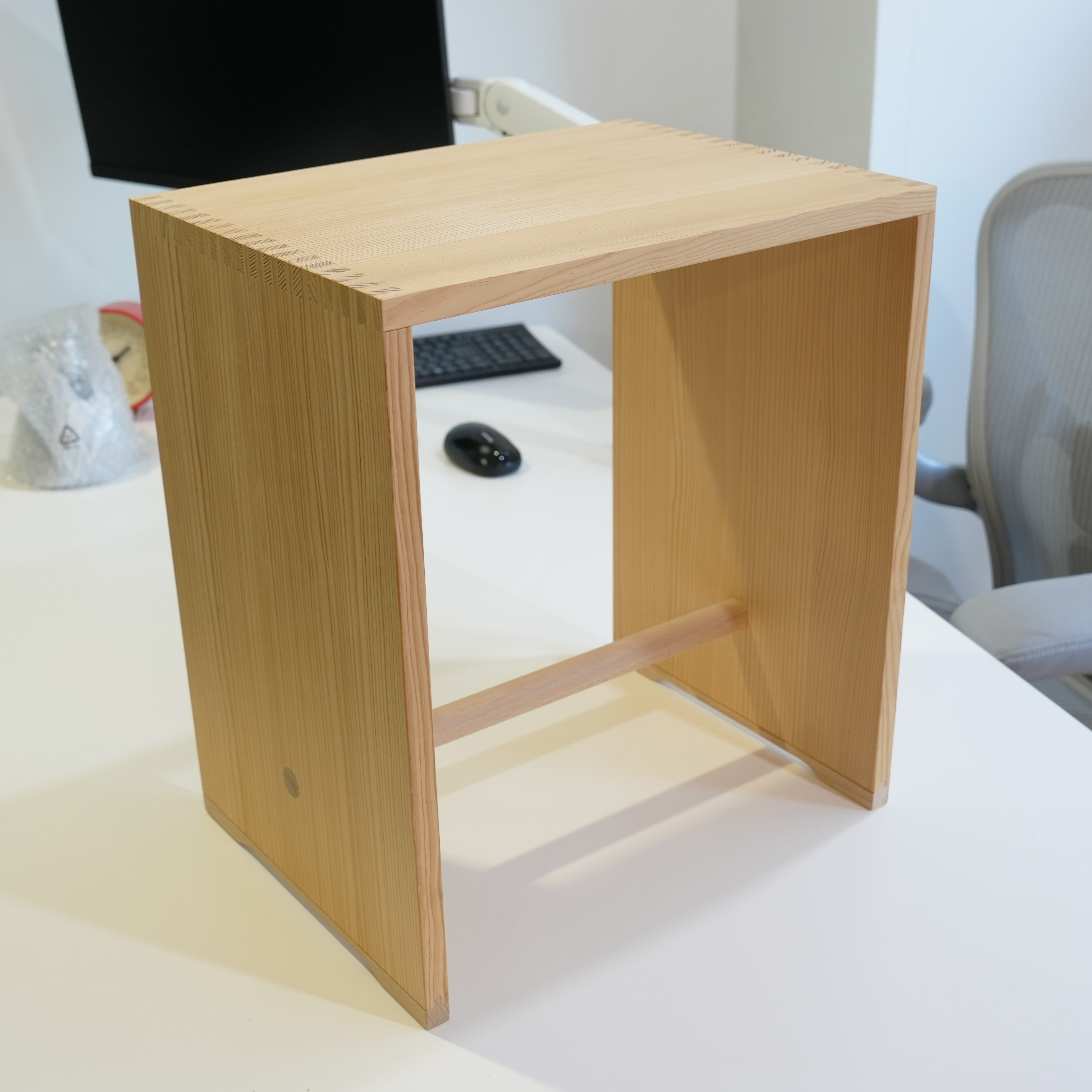 【Wohnbedarf/ヴォーンベダルフ正規品】 ウルムスツール Ulm Stool ナチュラル 展示品