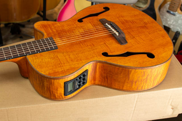 ARIA FET-F2 STBR Stained Brown　Fホール　エレアコ　サテン　