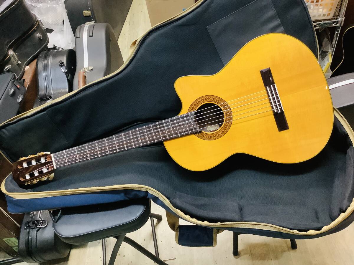 【お取り寄せ商品】K.Yairi CE-1 エレガット　マイク付　アンプに繋げる　Kヤイリ CE1