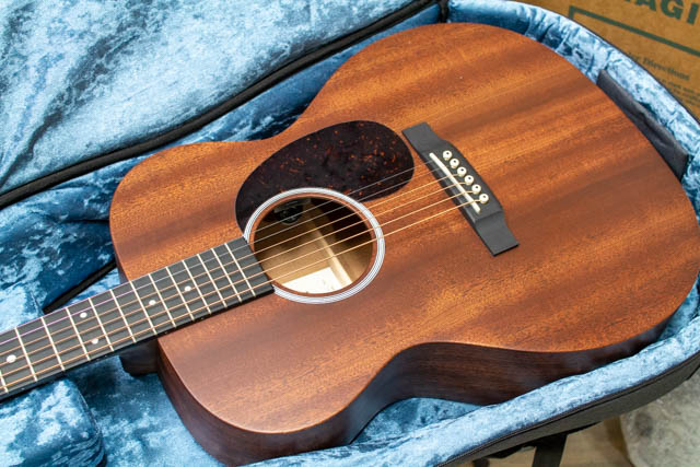 【美品】Martin 000-10E 中古 アコギ 付属品あり 美品】Martin 000-10E 中古 アコギ 付属品あり（Martin 000-45