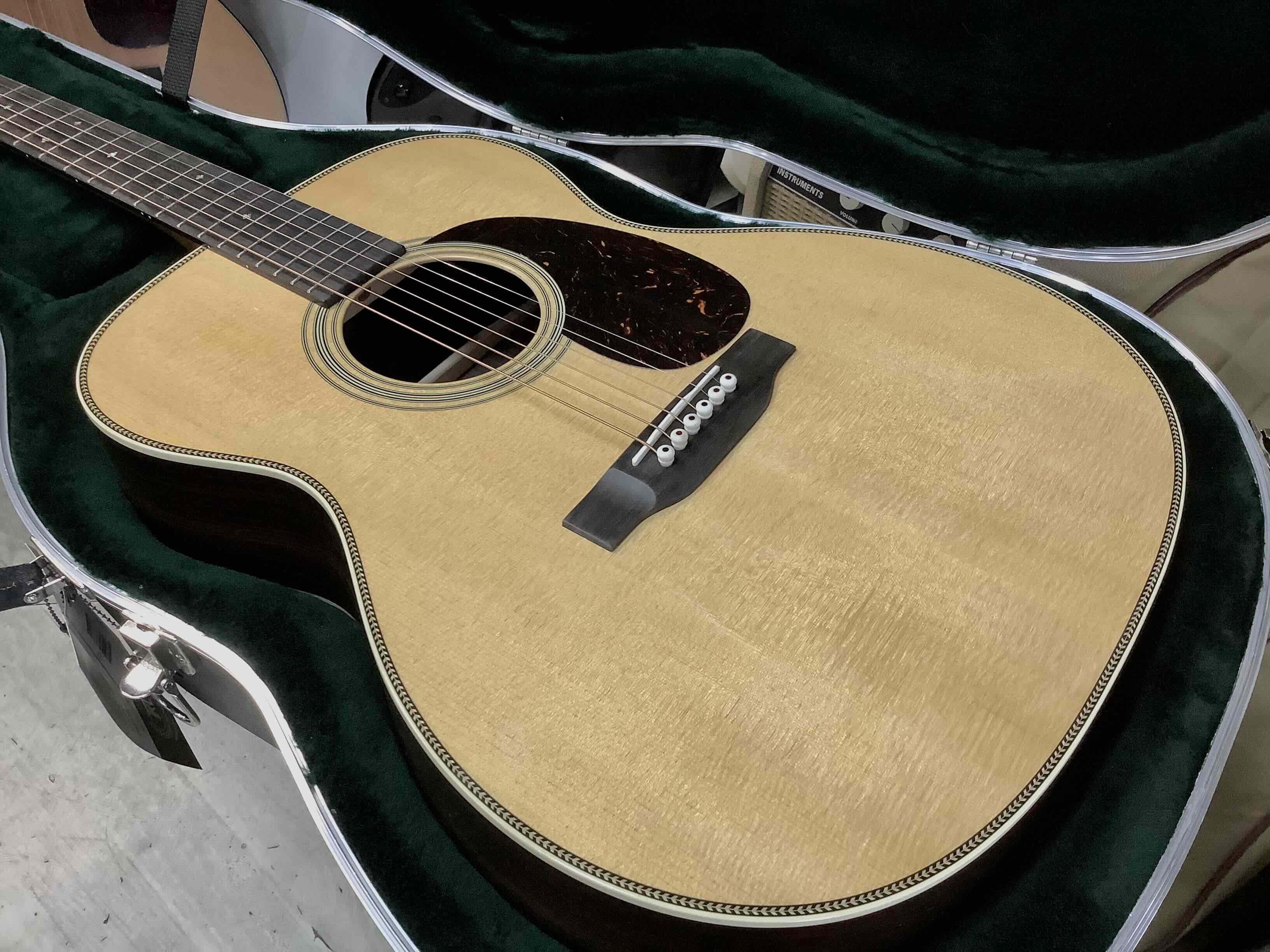 Martin　000-28　Standard　【　マーチン　00028 スタンダード　】