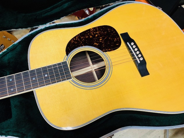 Martin D-35 Standard　Pickup Special　 【 アンプに繋げる マーチン D35 スタンダード　】