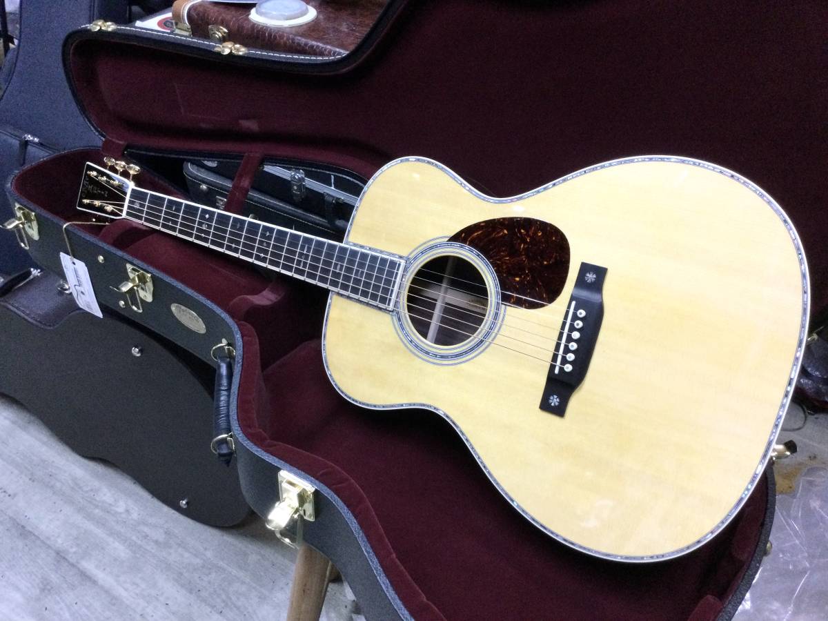 【お取り寄せ商品】Martin OM-42 Standard　Pickup Special 【 アンプに繋げる LIVE仕様 マーチン OM42 STD スタンダード 】