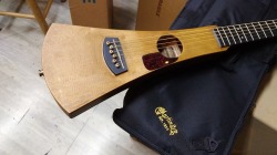 Martin Backpacker PU搭載 アンティーク仕様ピックガード 【アンプに  