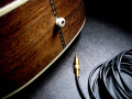 【お取り寄せ商品】L.R.Baggs M1 Active プリアンプ付　本体加工不要の簡単取り付けマイク！【　LRBaggs M-1 Active アコギ用ピックアップ　】
