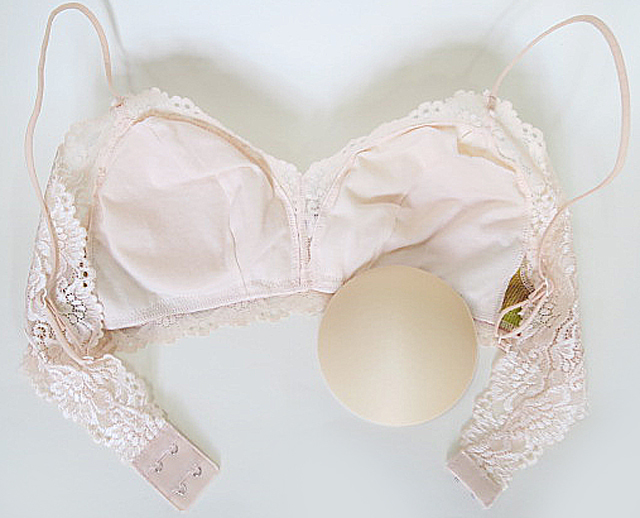 国内初、柔らかい、西陣織、ノンワイヤーブラ・ソフトブラ