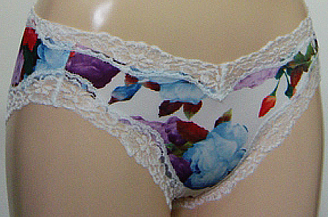 「[le miaou]キャッツ」 ＃５６８７　ロジータ　ツーウェイ　ショーツ　オフホワイト