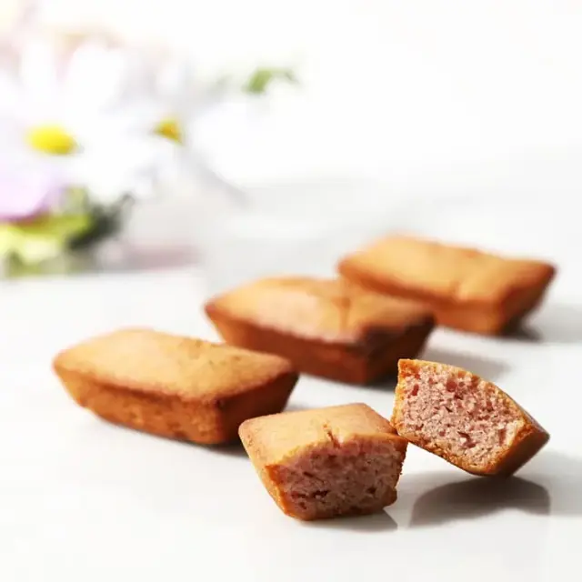 神戸プチフィナンシェ　苺みるく　24個入　ロワール