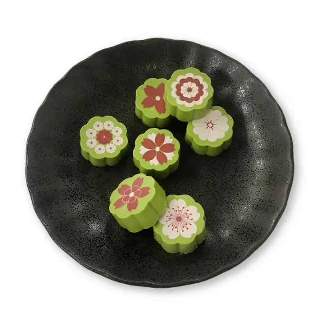 桜花紋　抹茶風味　１５個入　ロワール