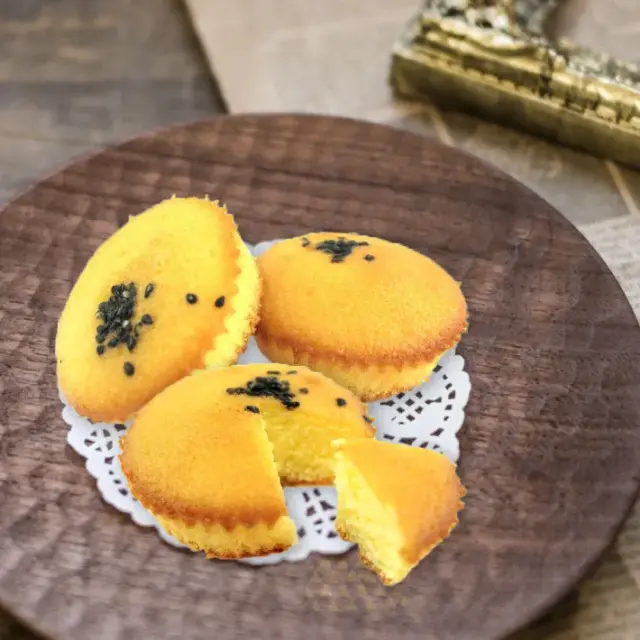 黒ごまスイートポテトケーキ