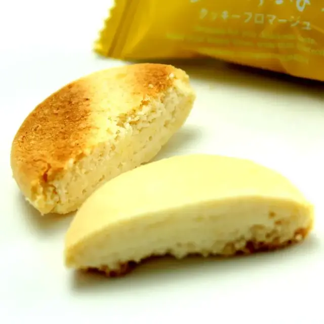 神戸 シェフの綿帽子(クッキーフロマージュ)