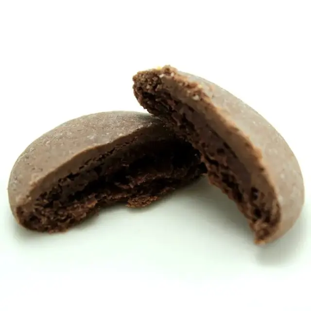 神戸 シェフの綿帽子 （クッキーショコラ）