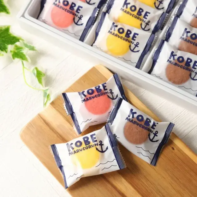 KOBE まるこるん アソート １５個入 (いちご・チーズ・ショコラ) サンドクッキー (のし対応） 亀の井亀井堂本家 神戸土産