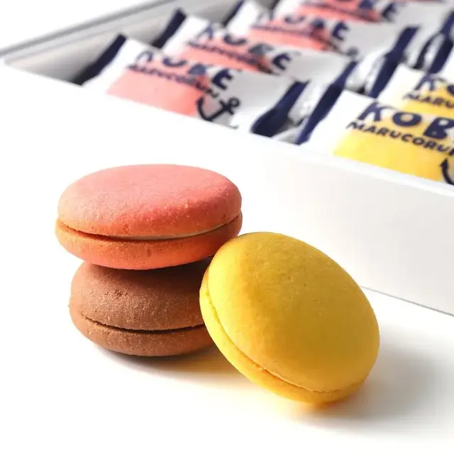 KOBE まるこるん アソート １５個入 (いちご・チーズ・ショコラ) サンドクッキー (のし対応） 亀の井亀井堂本家 神戸土産