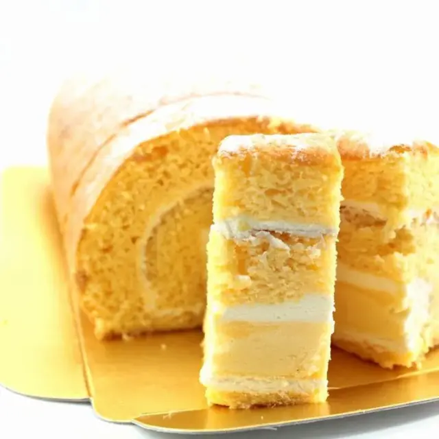 ｺﾝｻｸﾚ･ｶｲ  渚ロール 生クリーム入り ロールケーキ
