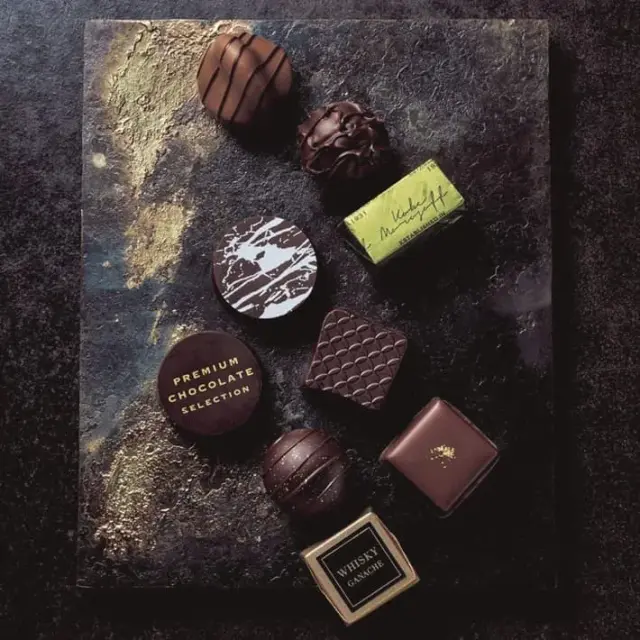 モロゾフ プレミアムチョコレートセレクション １０個入