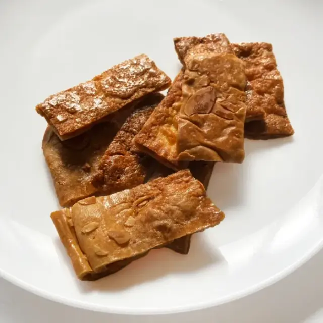 神戸シェルブール 神戸スティックシューラスク １００ｇ