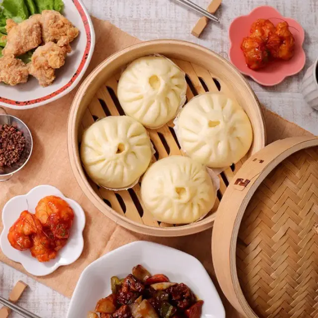 皇蘭 豚まん ４個入