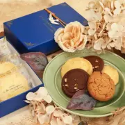 アラカンパーニュ （a la campagne） 焼き菓子 詰合せ サブレ・アソルティ５枚セット 神戸スイーツ おみやげ 手土産 プレゼント ギフト 贈り物 かわいい おしゃれ 人気 通販 バレンタイン ホワイトデー 母の日 父の日 敬老の日 クリスマス 御祝