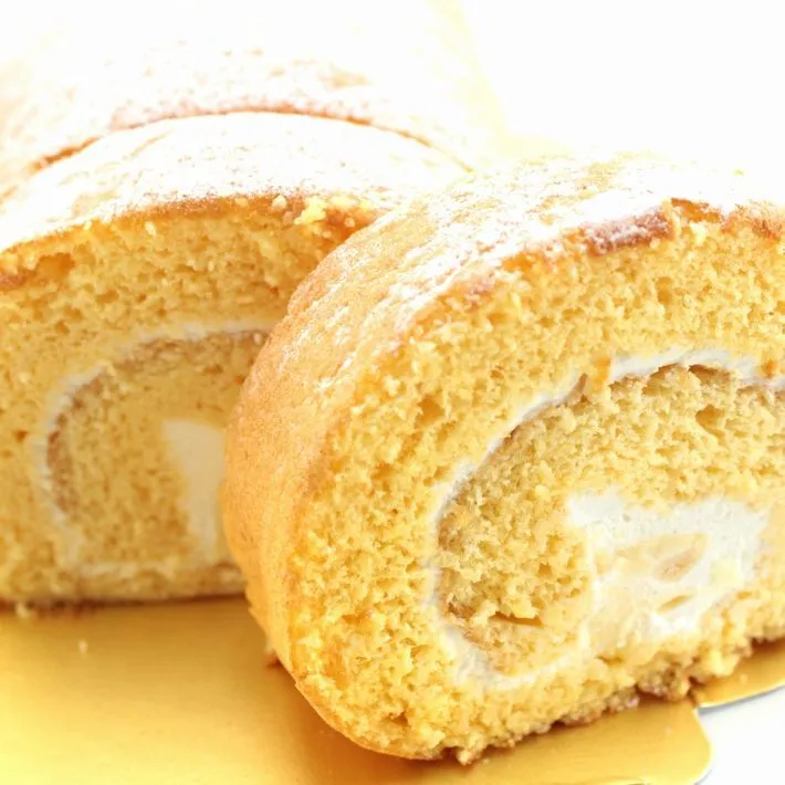 ｺﾝｻｸﾚ･ｶｲ  渚ロール 生クリーム入り ロールケーキ