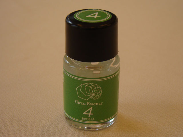 サーキュエッセンス〔ブロッサ〕No.4(希)のぞみ 2ml
