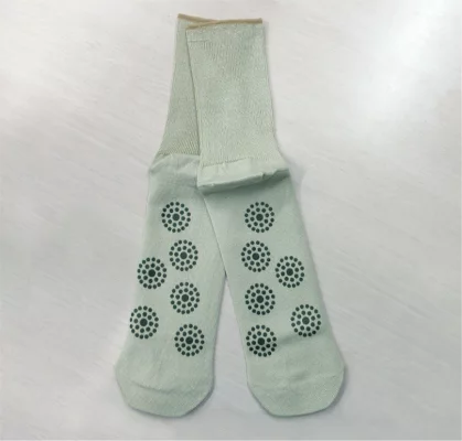 「ヘルカル炭素配合」CMC靴下 L(25〜27cm)