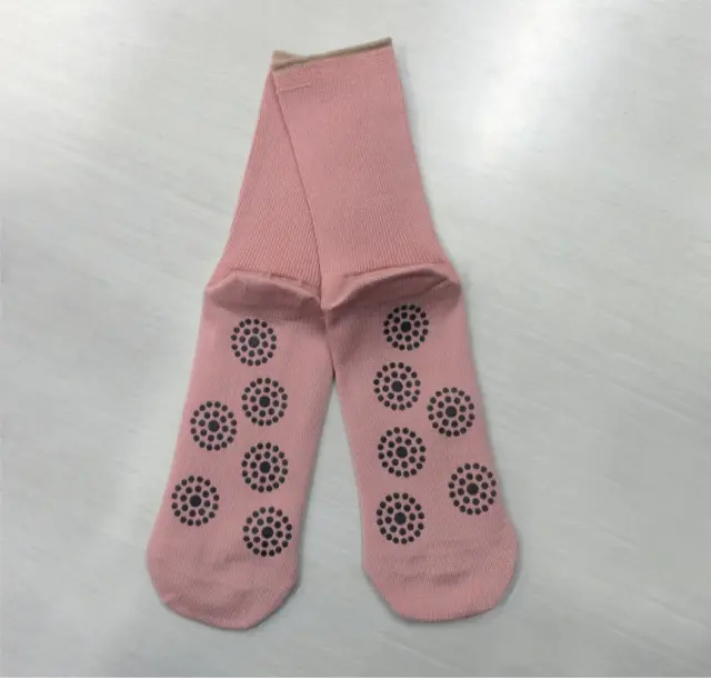 「ヘルカル炭素配合」CMC靴下 M(23〜25cm)