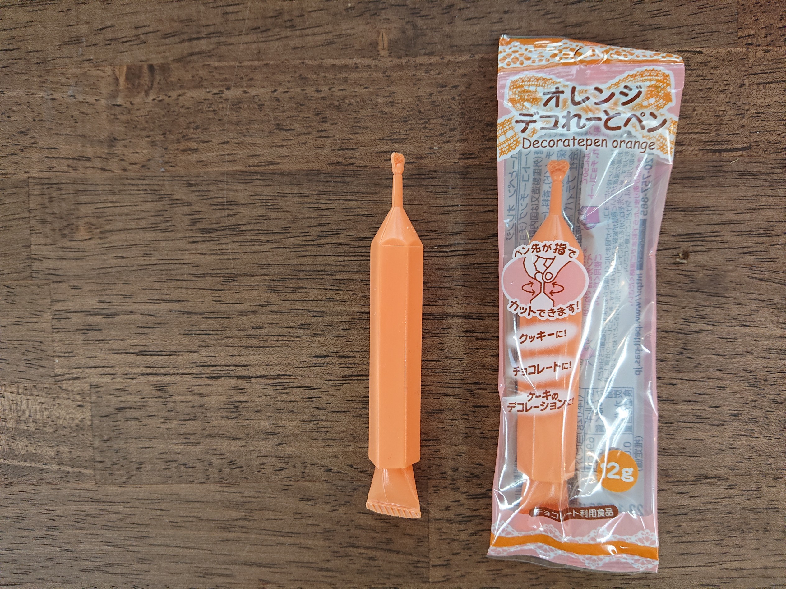 デコれーとペン オレンジ １２ｇ（速乾性チョコペン）
