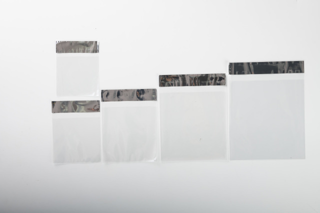 テープ付無地袋＜D-55＞１００枚