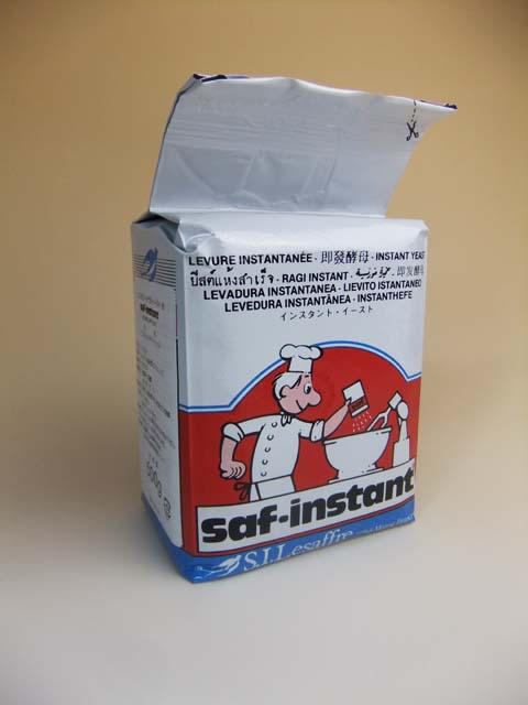 375円 日本産 サフ インスタントドライイースト 赤 500g 375円 日本産 サフ インスタントドライイースト 赤 500g