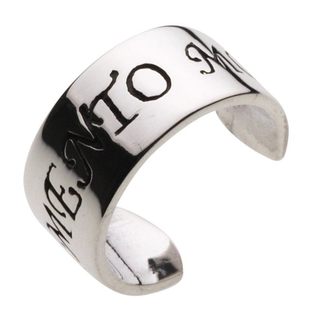 cenote e0280 【シルバーアクセサリー】 MEMENT MORI シルバーイヤーカフ