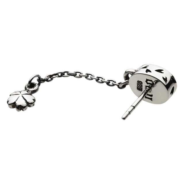 シルバーピアス