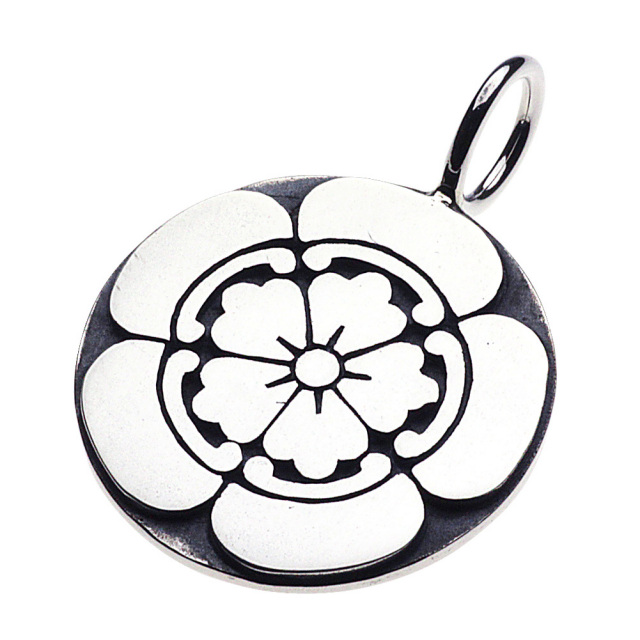 cenote p0466 【シルバーアクセサリー】 和柄 家紋 織田信長 木瓜紋ペンダント