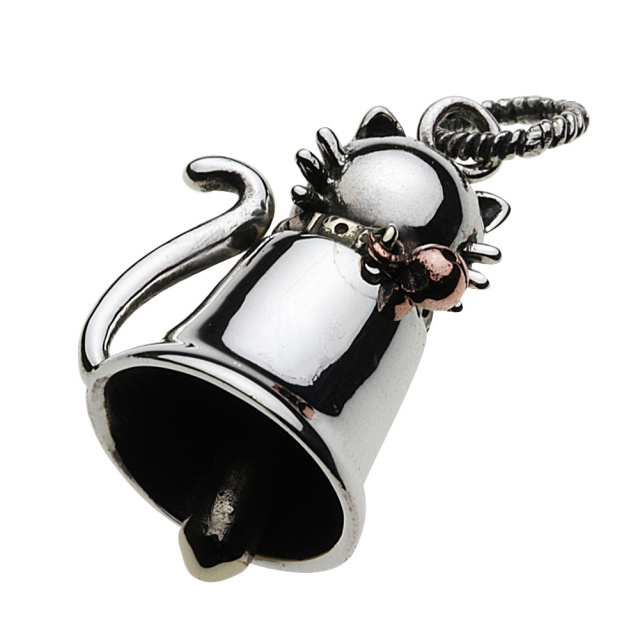 cenote p0638 【シルバーアクセサリー】 猫シルエットベルペンダント