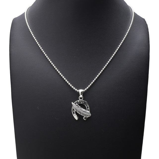 cenote p0769 【シルバーアクセサリー】ホースシュー フェザー ペンダント