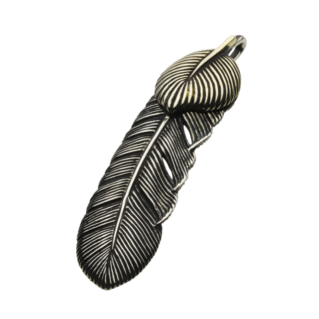 cenote p3021 【ホワイトメタルアクセサリー】 ネイティブフェザーリーフ ペンダント