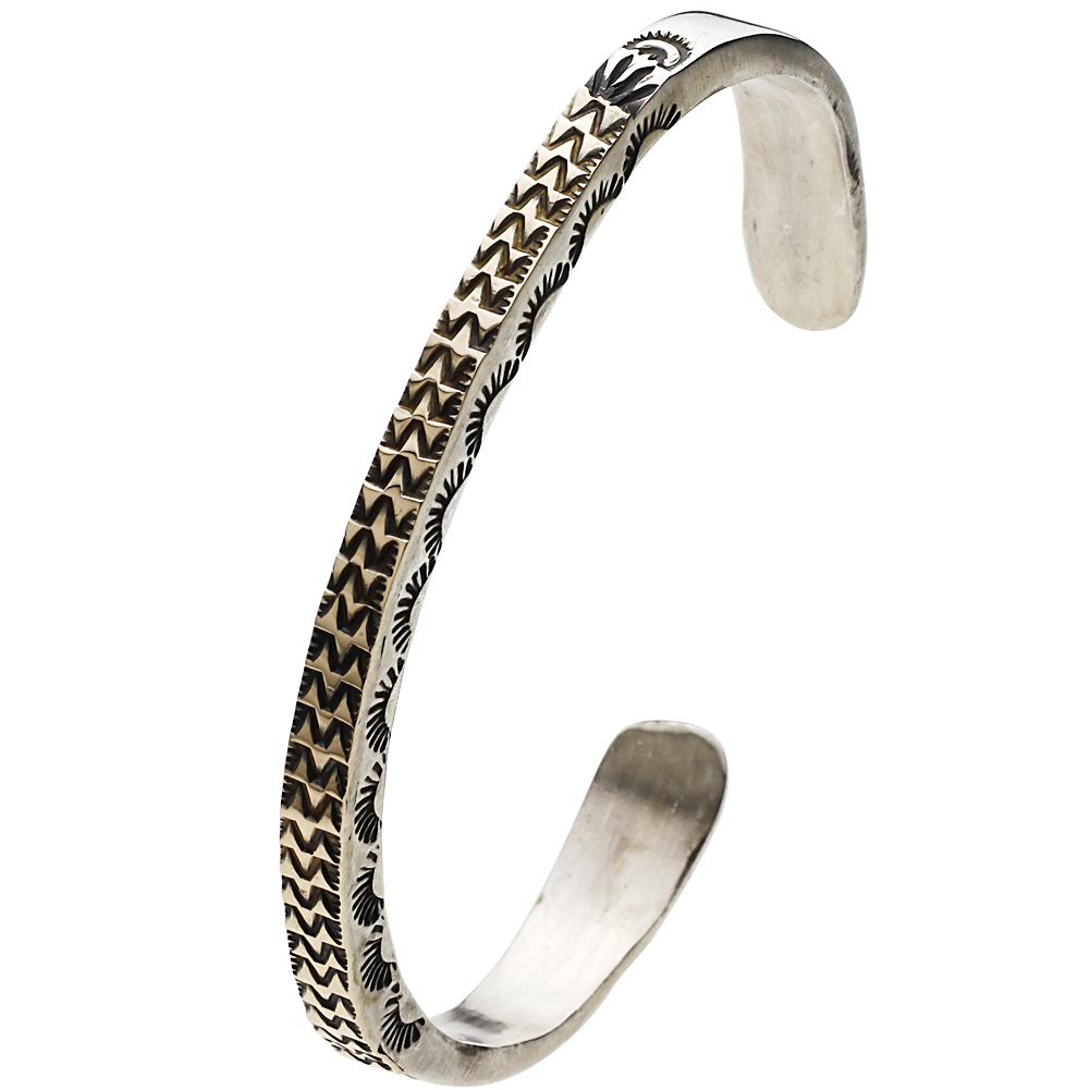 cenote u0016 【シルバーアクセサリー】 US直輸入 正規インディアンジュエリー トム・ジェームス ナバホバングル made in USA